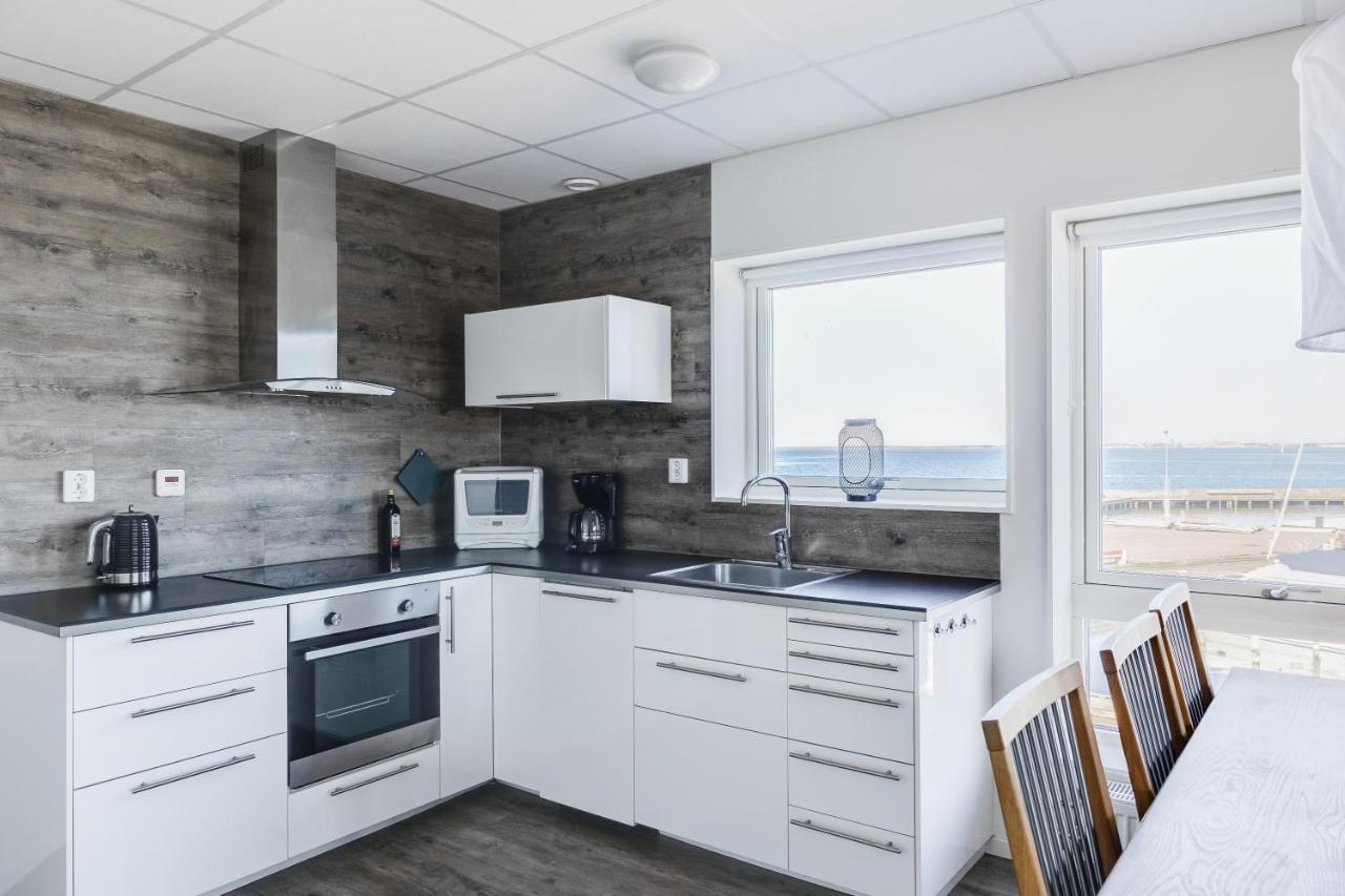 Hotell Hamnen Färjestaden Esterno foto