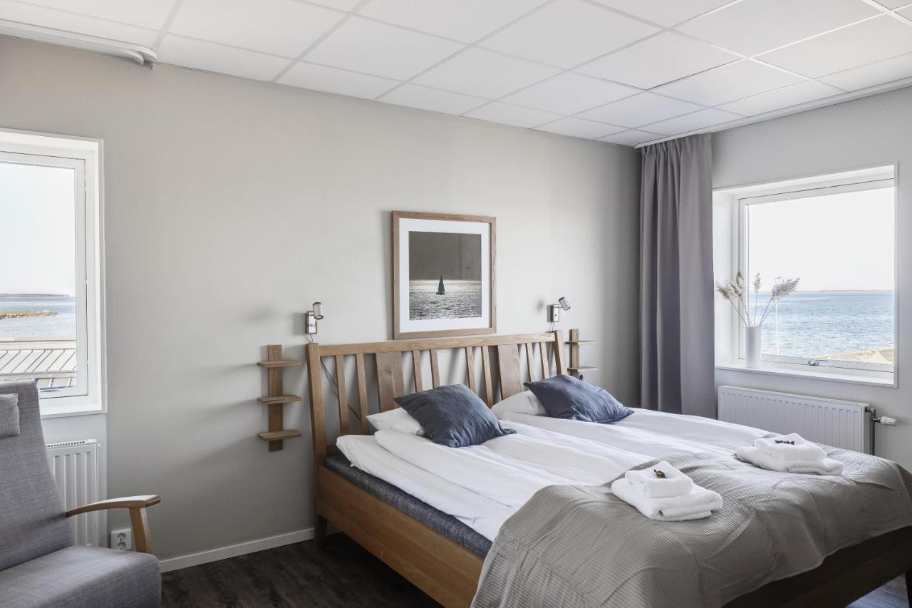 Hotell Hamnen Färjestaden Esterno foto