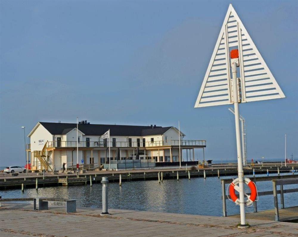 Hotell Hamnen Färjestaden Esterno foto